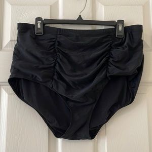 Torrid black high waisted rouched swim bikini bottom size 2X